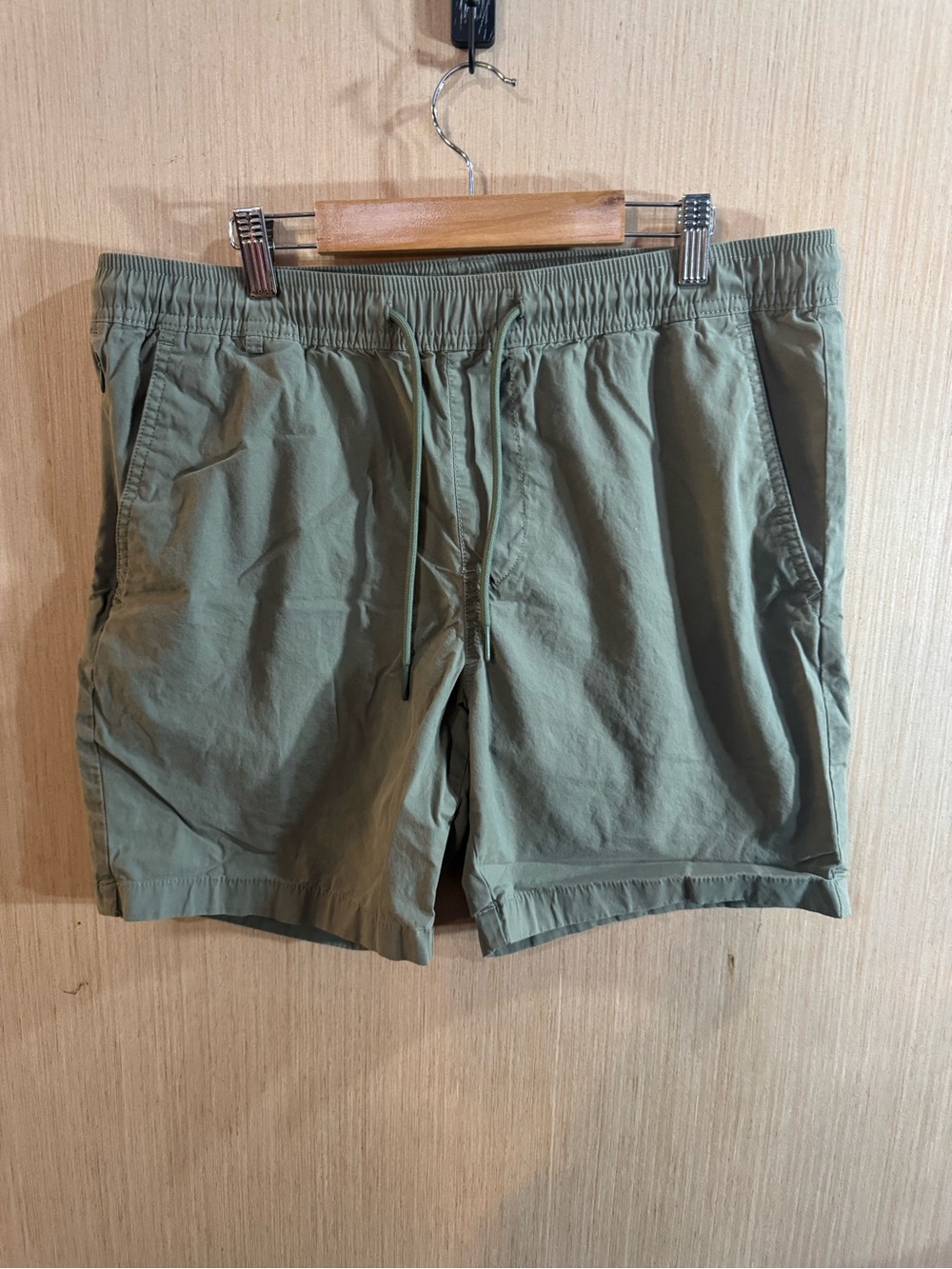 Denim & Flower Olive Green Elastic Drawstring Casual Shorts Size Large